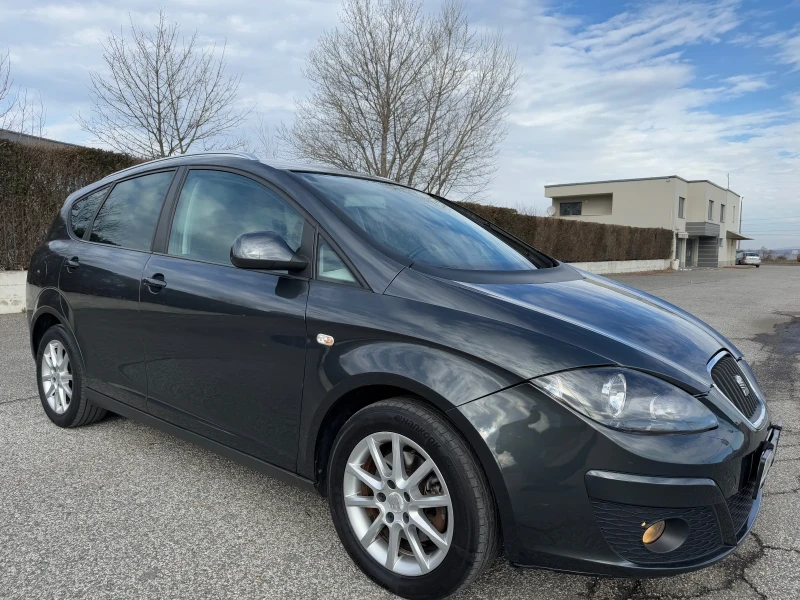 Seat Altea XL 1.6TDI/DSG, снимка 7 - Автомобили и джипове - 48834129