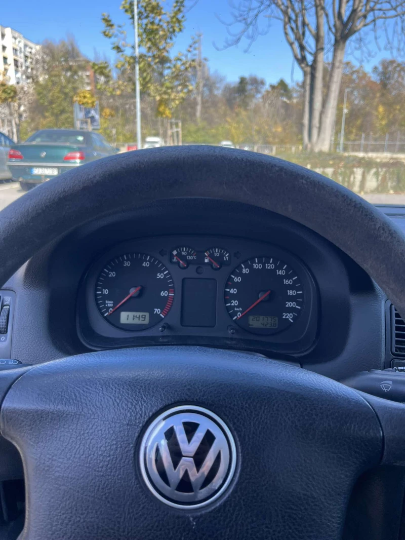 VW Golf 1.4, снимка 10 - Автомобили и джипове - 49104090