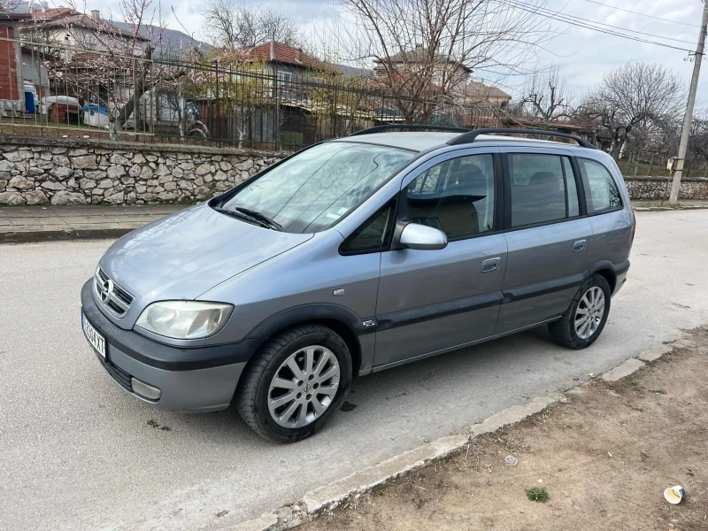 Opel Zafira, снимка 4 - Автомобили и джипове - 49482187