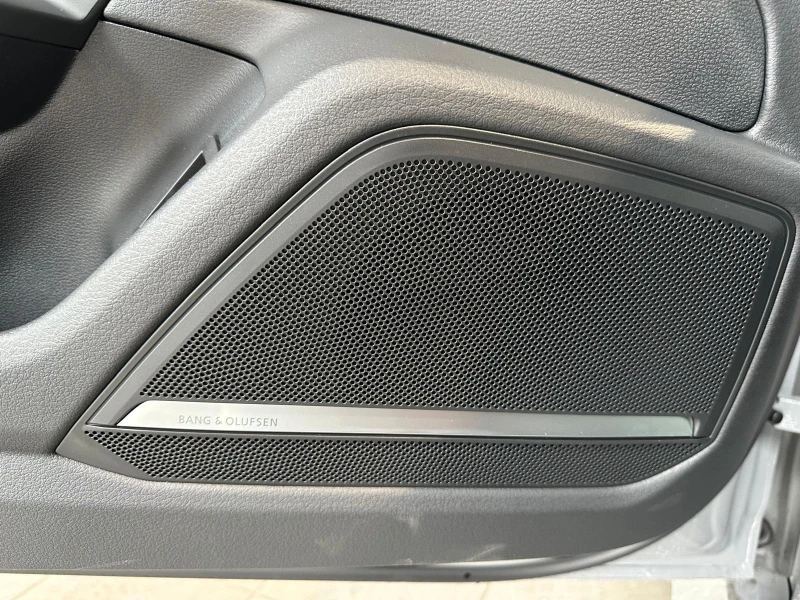 Audi Rs6 PERFROMANCE/ CERAMIC/DYNAMIC/ CARBON/ B&O/ HEAD UP, снимка 9 - Автомобили и джипове - 51255464