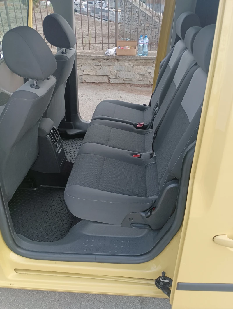 VW Caddy 1.2TSI, снимка 8 - Автомобили и джипове - 52396565