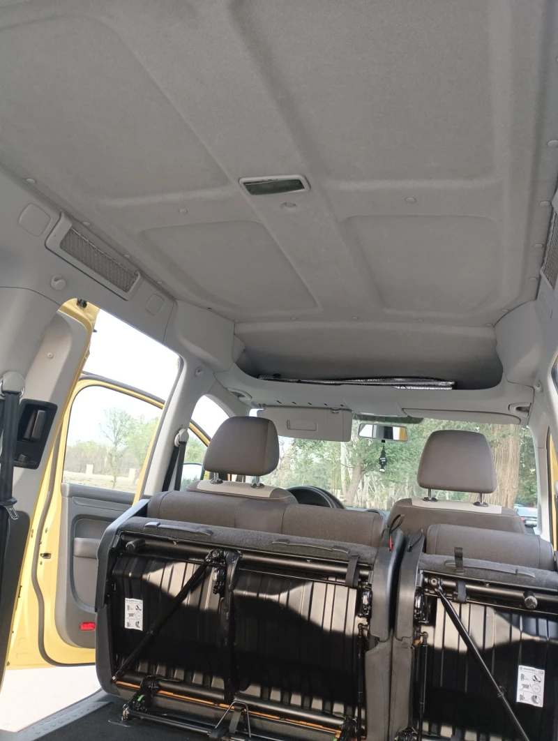 VW Caddy 1.2TSI, снимка 16 - Автомобили и джипове - 52396565