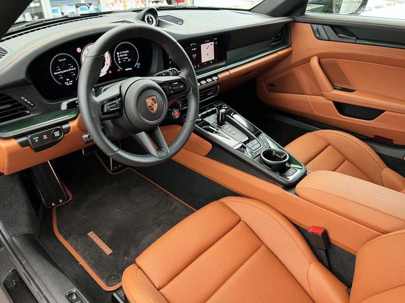 Porsche 911 992.2 TARGA 4 GTS/CARBON DESIGN/BOSE/MATRIX/LIFT/ , снимка 12 - Автомобили и джипове - 52200414