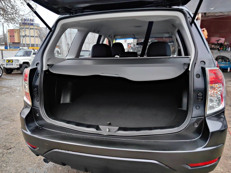 Subaru Forester 2.0!!ШВЕЙЦАРИЯ!РЪЧКА!УНИКАТ!4Х4!, снимка 17 - Автомобили и джипове - 52885501