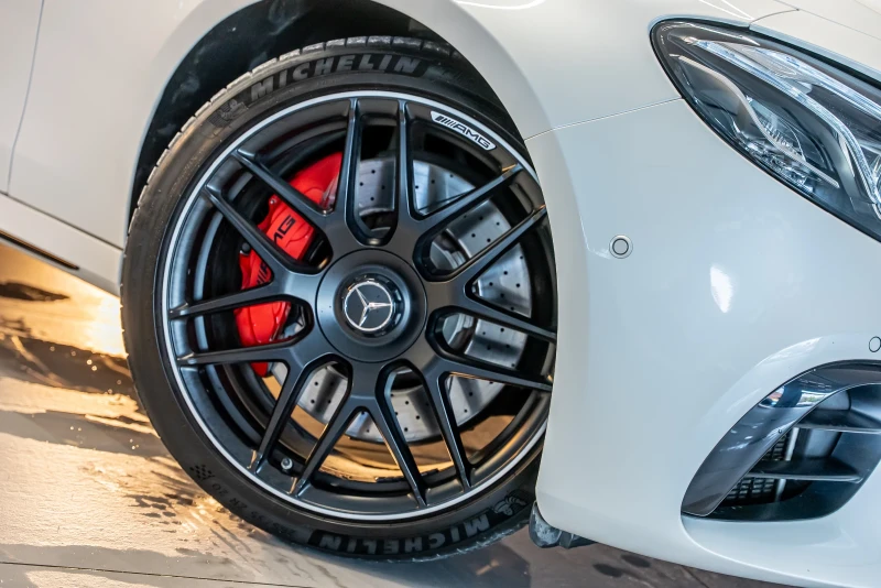 Mercedes-Benz E 63 AMG E63s 4matic + , снимка 6 - Автомобили и джипове - 53428335