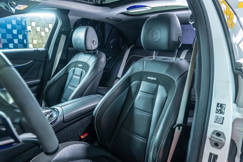 Mercedes-Benz E 63 AMG E63s 4matic + , снимка 10 - Автомобили и джипове - 53428335