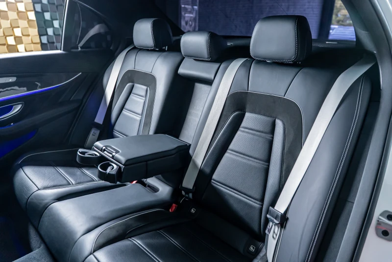 Mercedes-Benz E 63 AMG E63s 4matic + , снимка 13 - Автомобили и джипове - 53428335