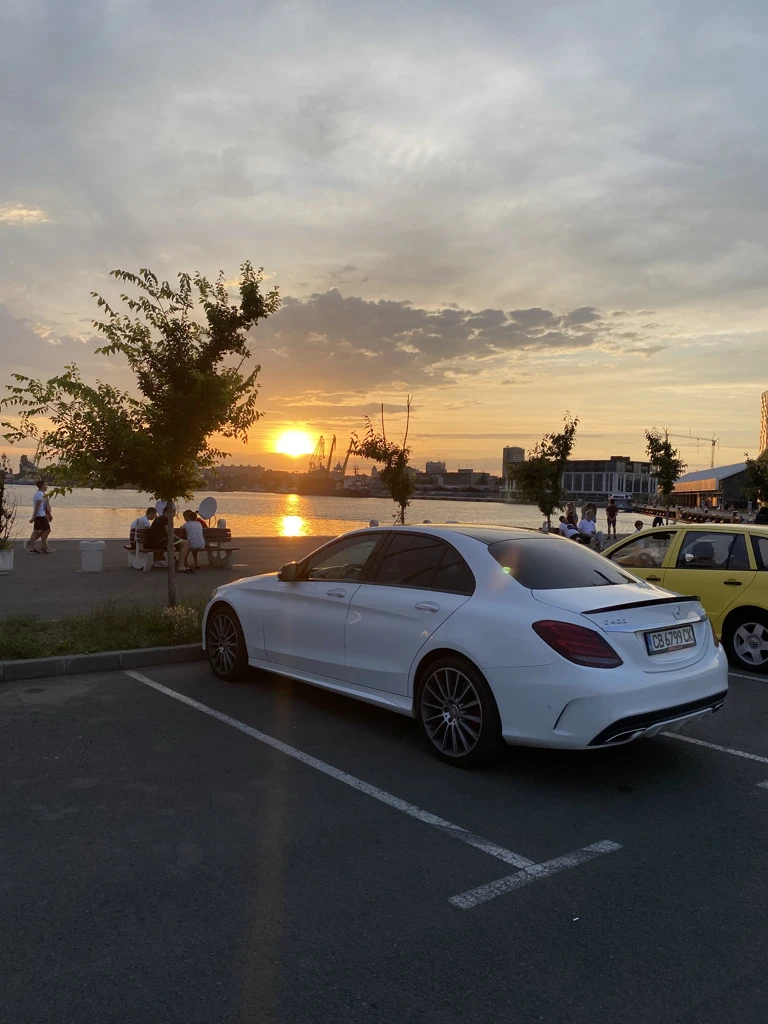 Mercedes-Benz C 400 AMG, снимка 16 - Автомобили и джипове - 52891433