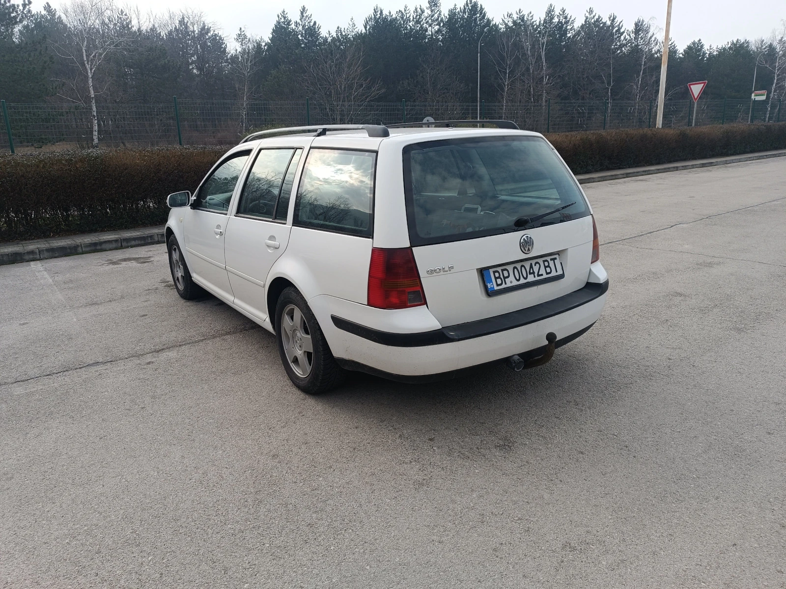 VW Golf 1.9 tdi 90 ks - изображение 5