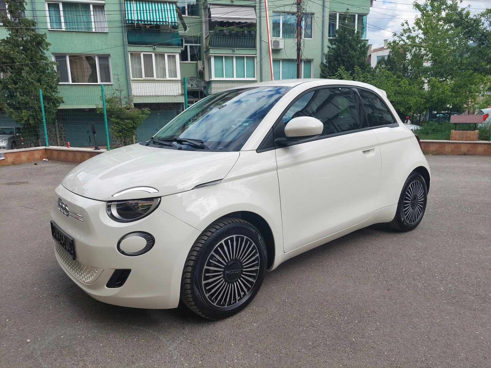 Fiat 500 В Гаранция !  Внос от Швейцария  - изображение 7