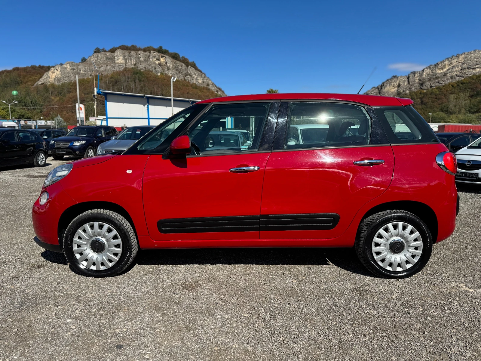 Fiat 500L 0.9T-PANORAMA-6sk-CITY - изображение 3