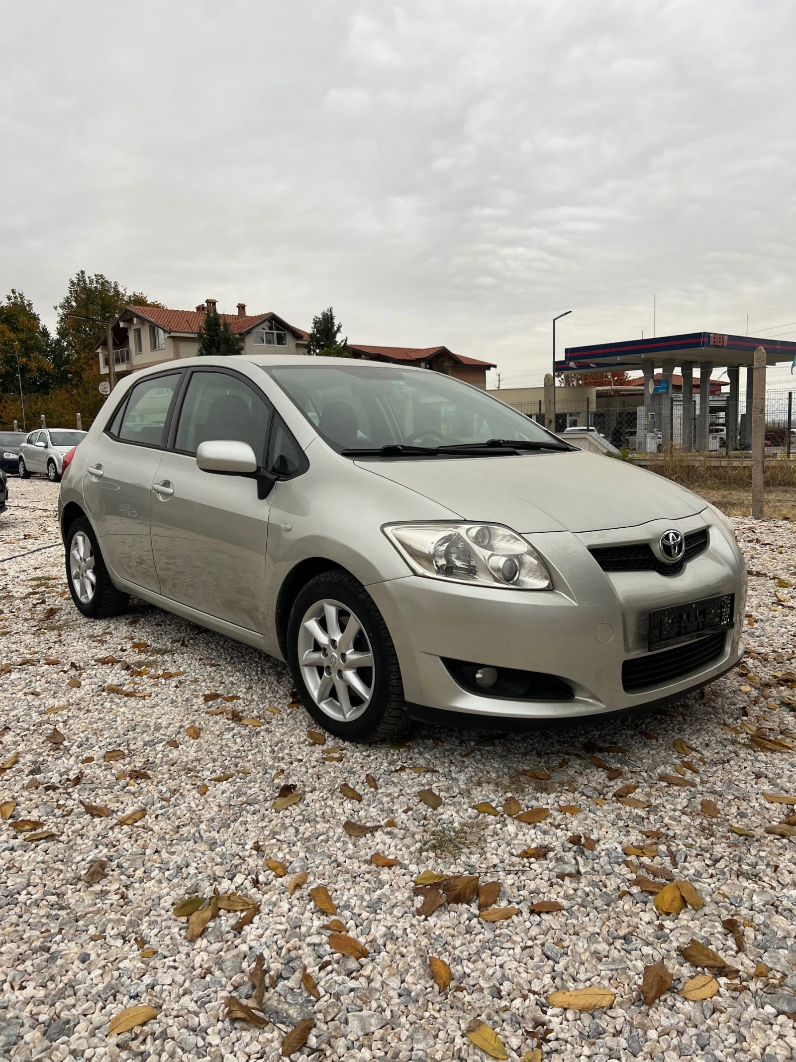 Toyota Auris 2.0 D4D 126 ps - [1] 