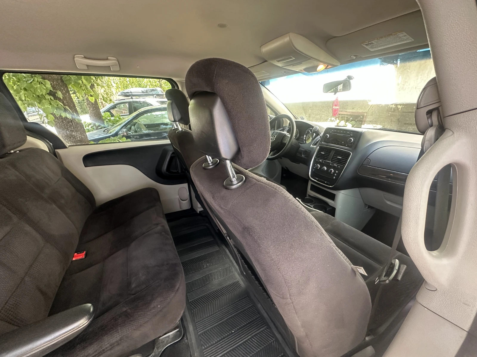 Dodge Caravan 3, 6 Grand Газ - изображение 9