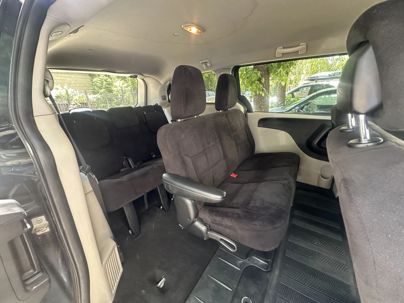 Dodge Caravan 3, 6 Grand Газ - изображение 8