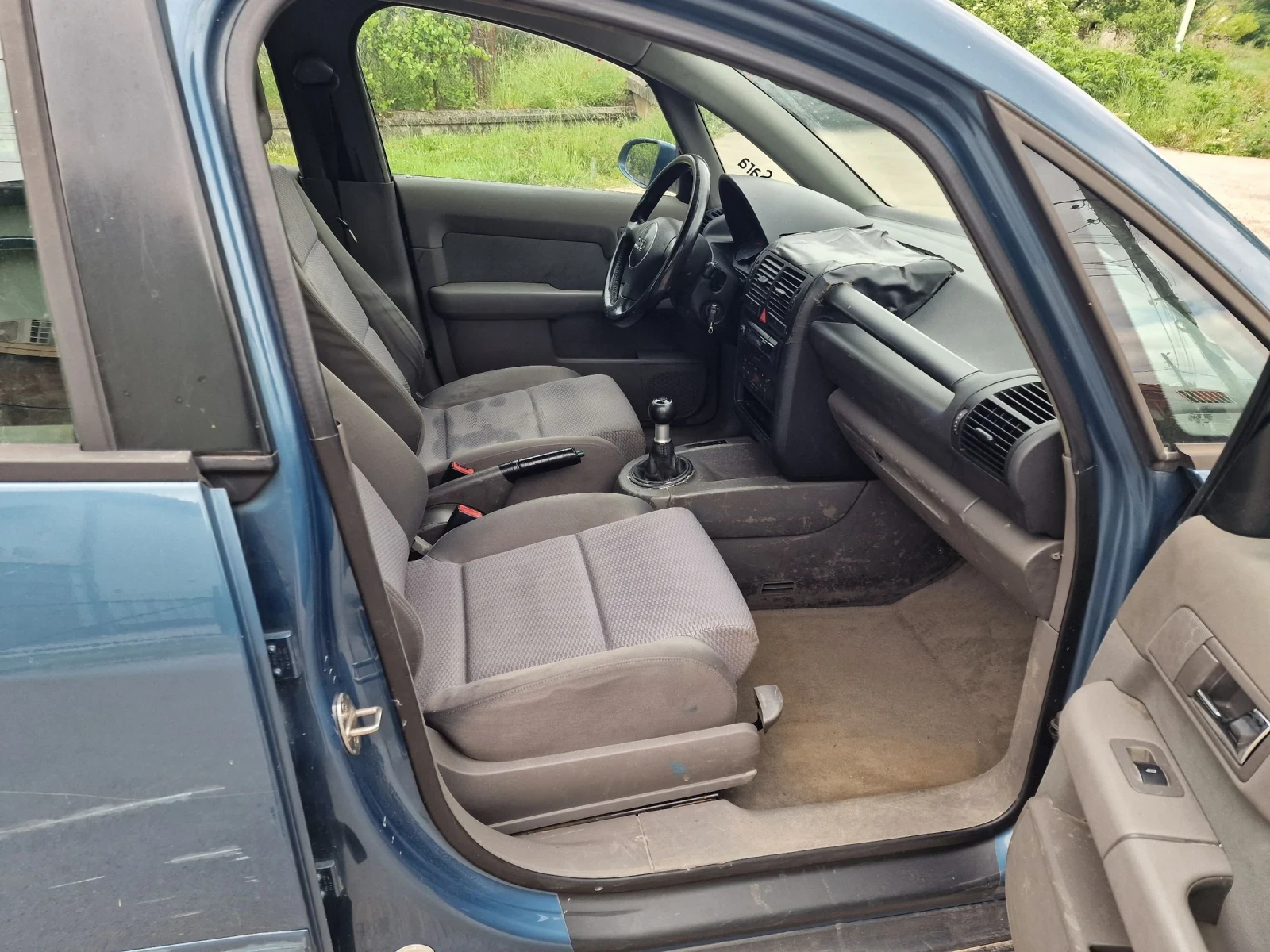 Audi A2 1, 4i klimatronik  - изображение 8