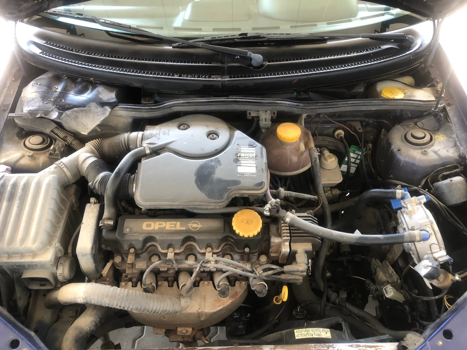 Opel Corsa B - изображение 8