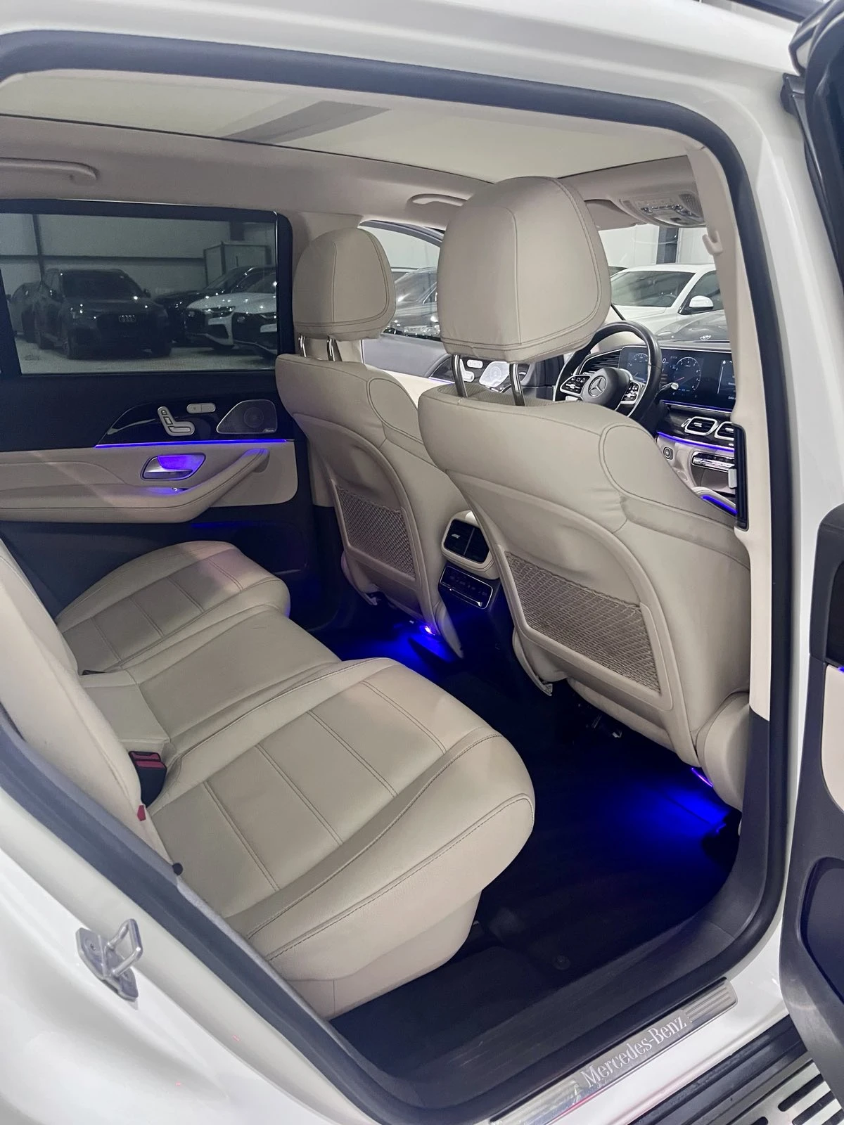 Mercedes-Benz GLS 450 4M EQ BOOST AMG Night Package 7места | Mobile.bg — изображение 11