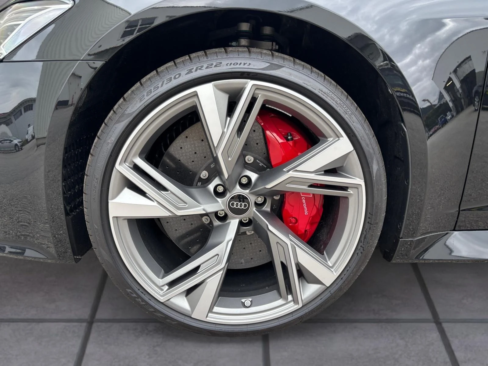 Audi Rs6 PERFROMANCE/ CERAMIC/DYNAMIC/ CARBON/ B&O/ HEAD UP - изображение 4