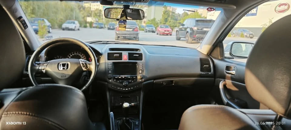 Honda Accord  - изображение 7