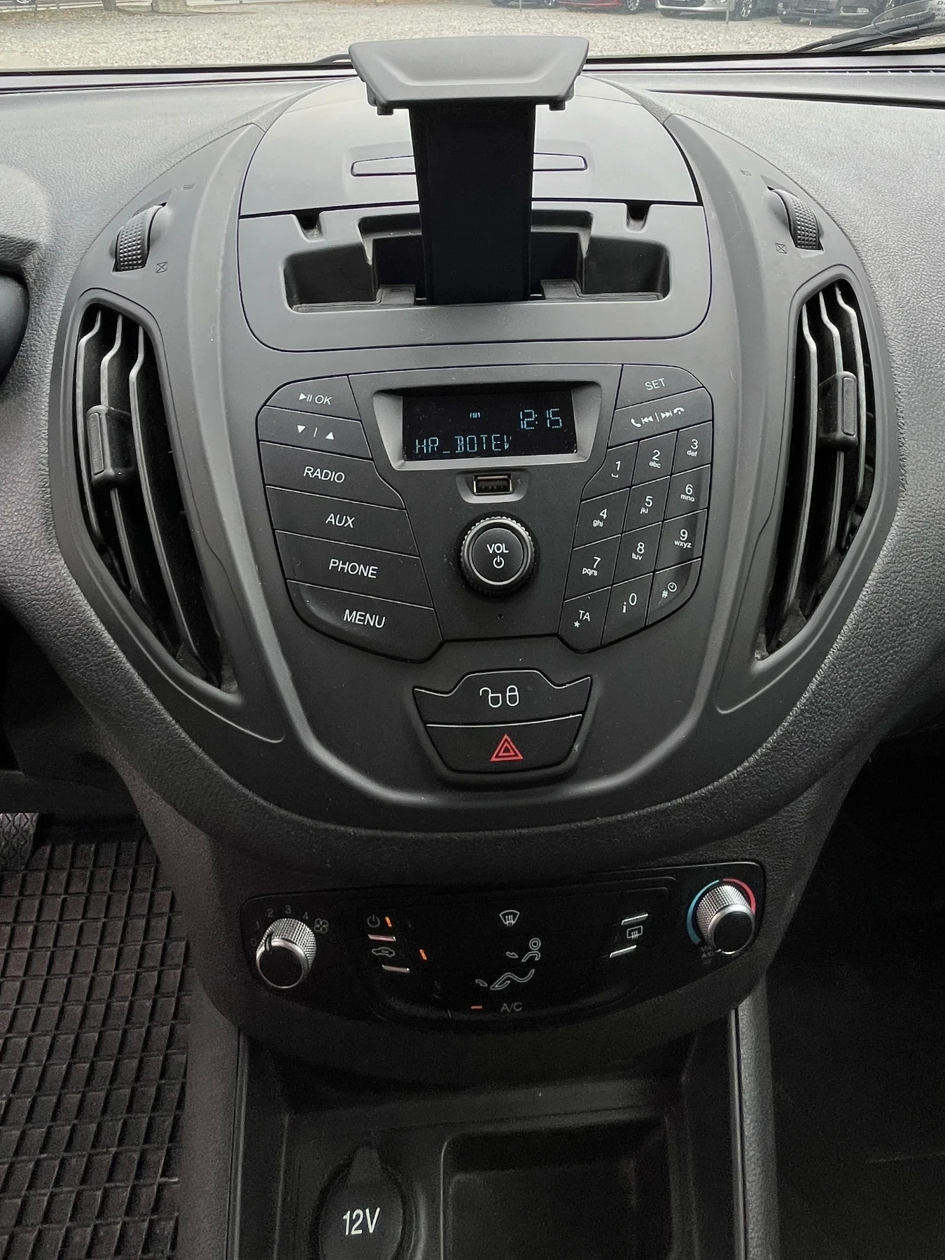 Ford Courier 1, 0 101кс - изображение 8