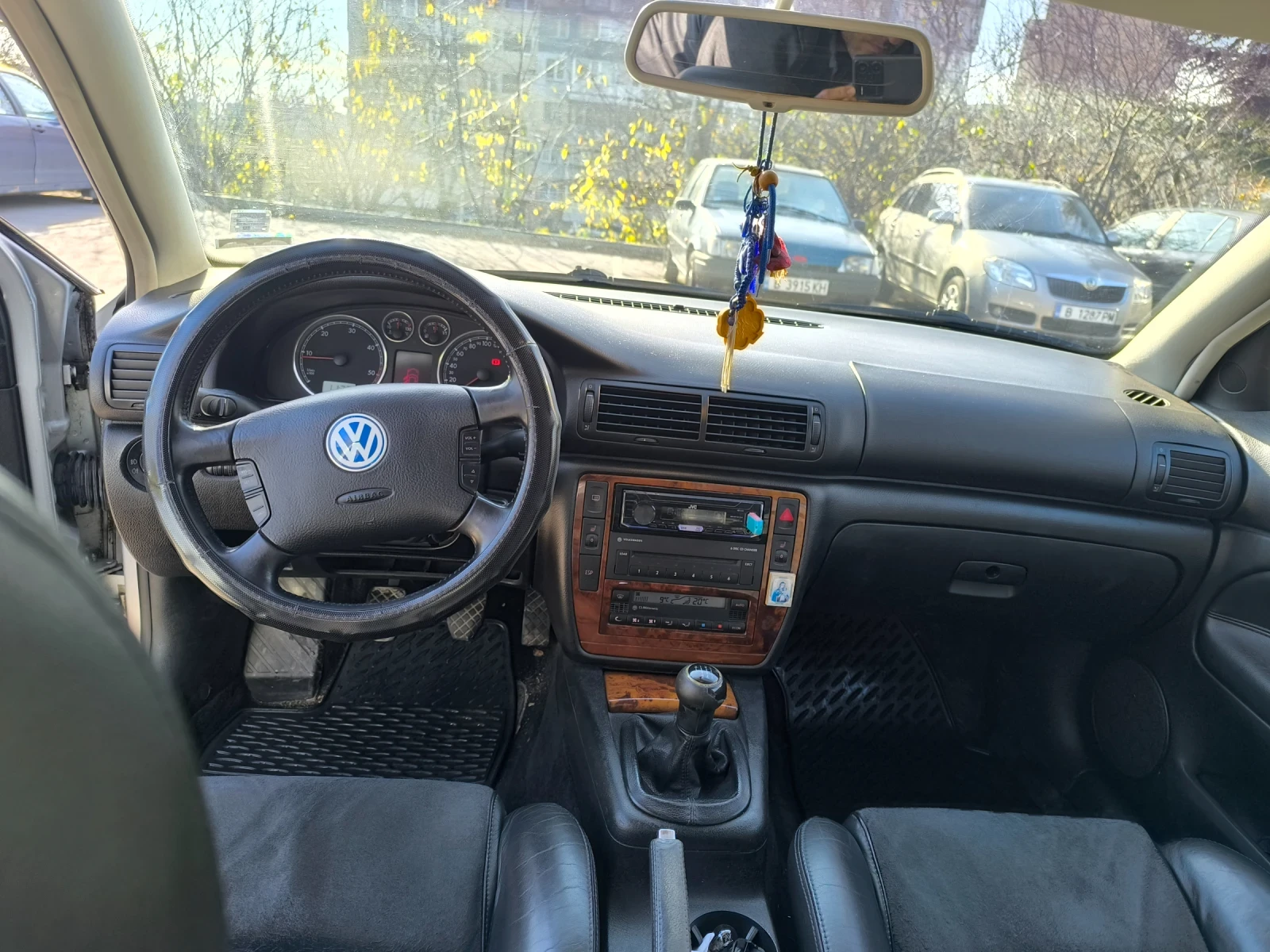 VW Passat Б5.5 - изображение 6