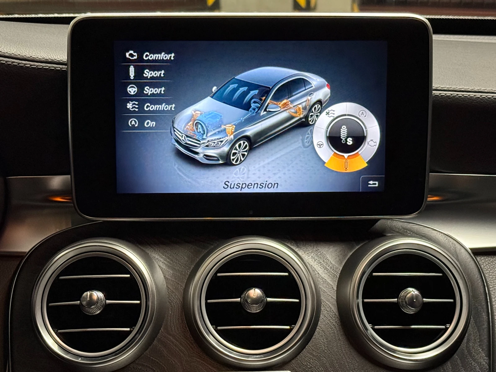 Mercedes-Benz C 400 AMG - изображение 10