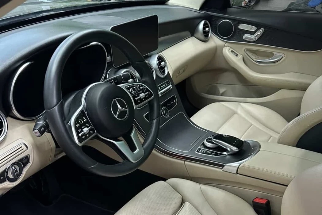 Mercedes-Benz C 300 4Matic Virtual Cockpit AMG Optic MULTIBEAM, снимка 7 - Автомобили и джипове - 53750493