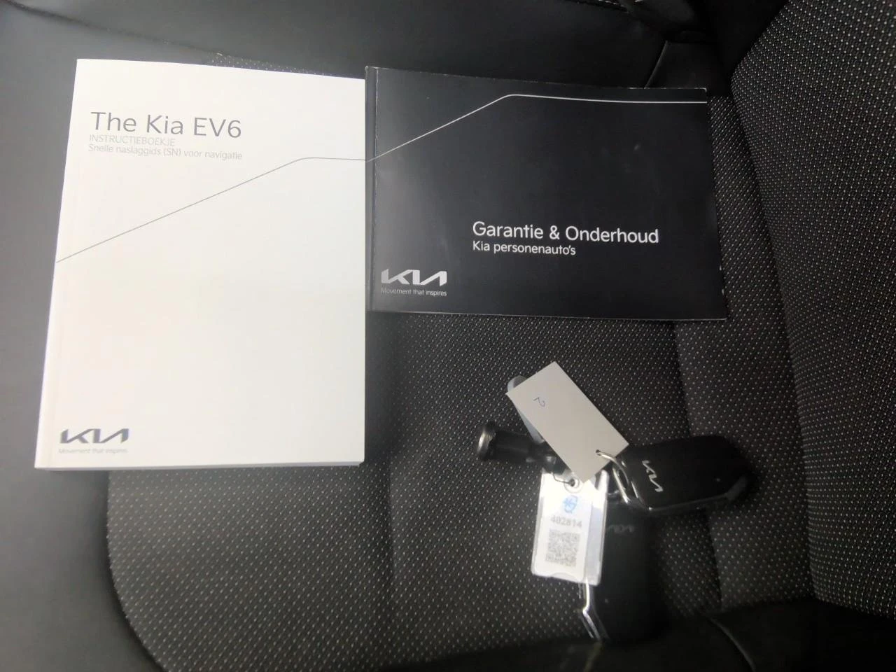 Kia EV6, снимка 16 - Автомобили и джипове - 53973932