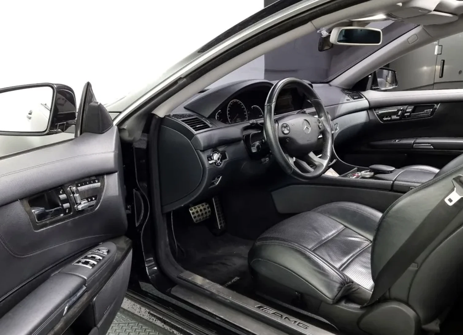 Mercedes-Benz CL 63 AMG ОБДУХВАНЕ/КАМЕРИ/ПОДГРЕВ/FULL, снимка 10 - Автомобили и джипове - 54122038