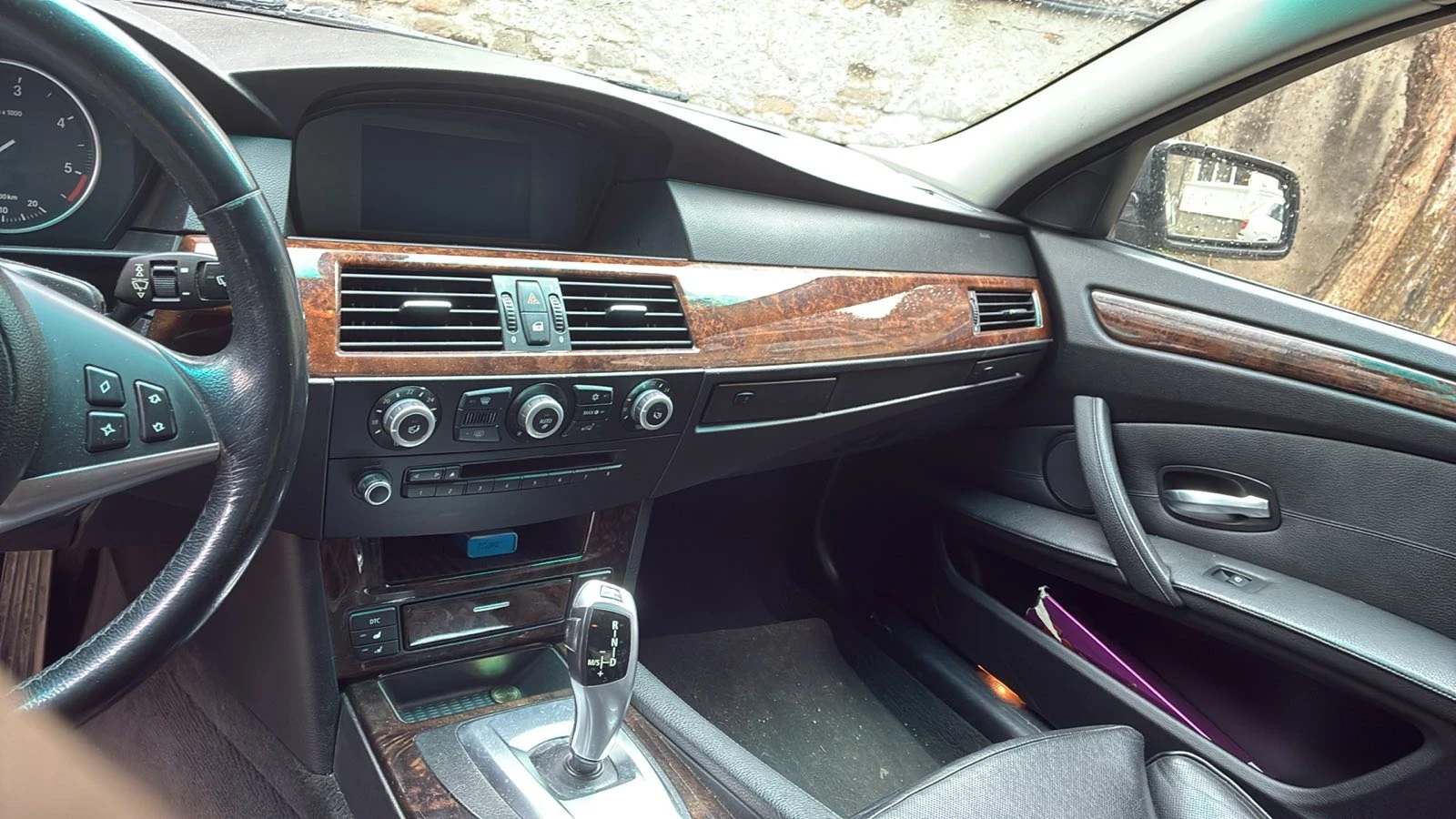 BMW 530, снимка 11 - Автомобили и джипове - 54441570