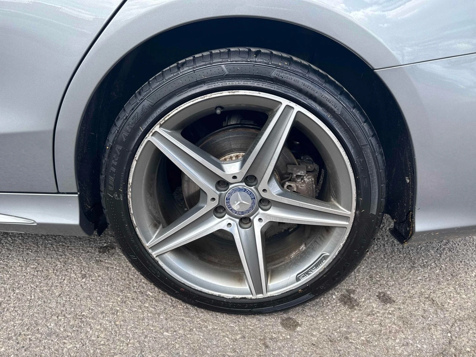 Mercedes-Benz C 400 AWd * АвтоКредит* (ЦЕНА ДО БГ), снимка 15 - Автомобили и джипове - 54542134