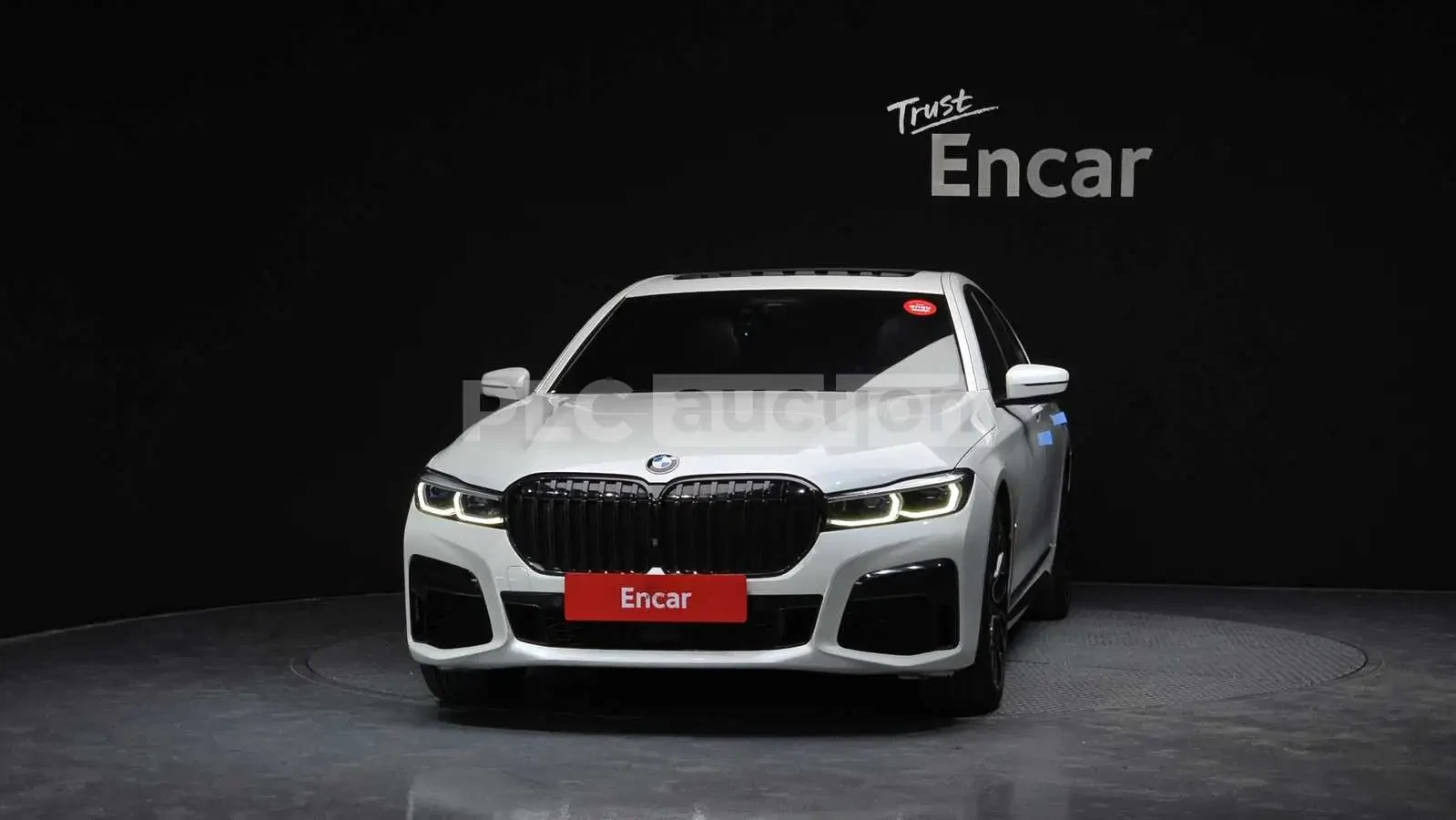 BMW 730 HEAD-UP * ОДБУХВАНЕ * H/K * PANO * 360, снимка 3 - Автомобили и джипове - 54554965