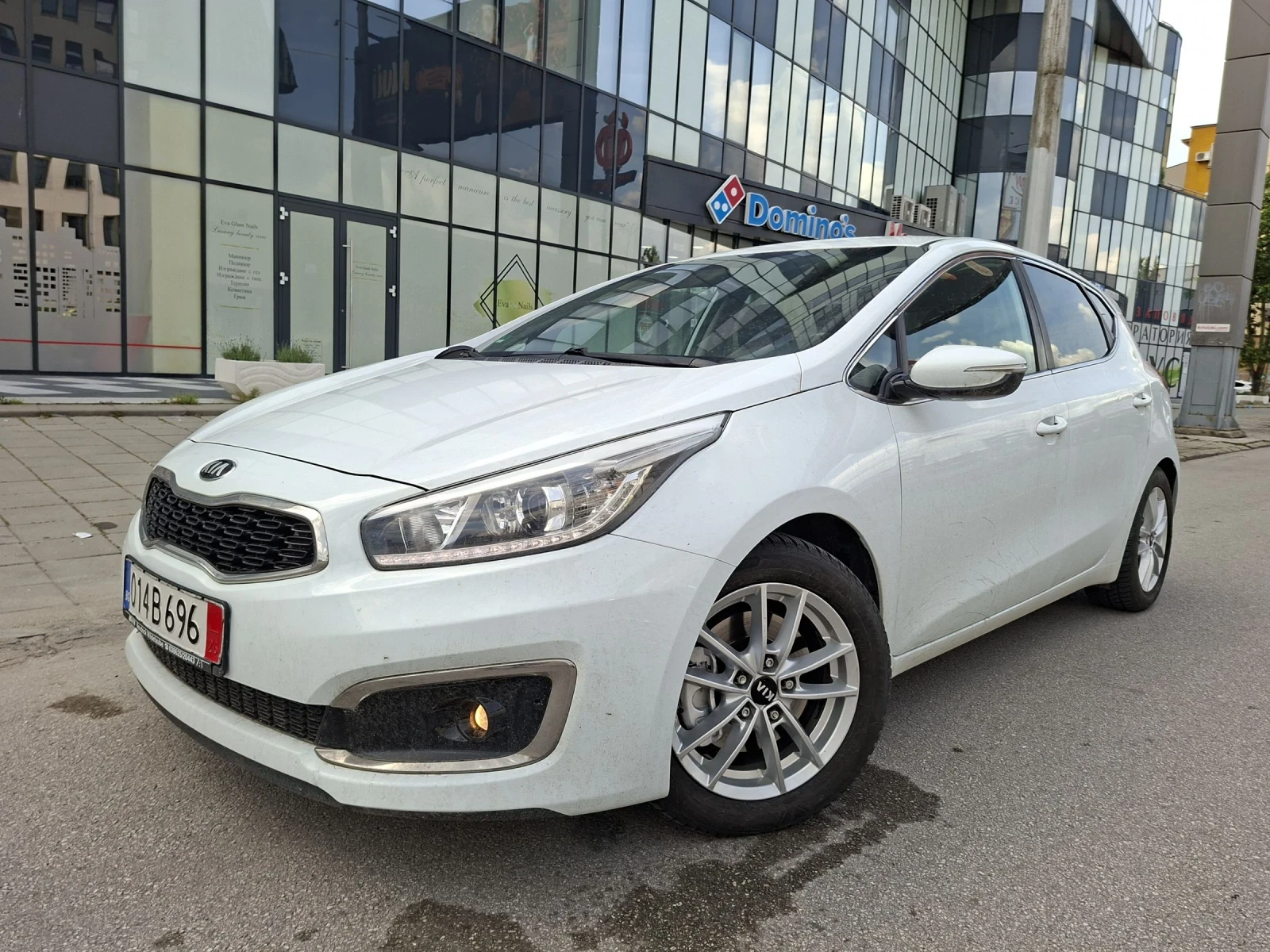 Kia Ceed 2017/FULL/НАВИ/КОЖА/КАМЕРА/ПОДГРЕВ/FULL/2017
