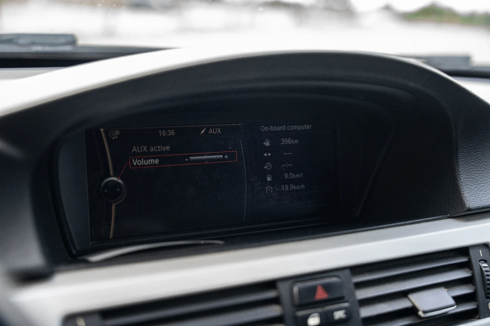 BMW 320, снимка 10 - Автомобили и джипове - 54681533