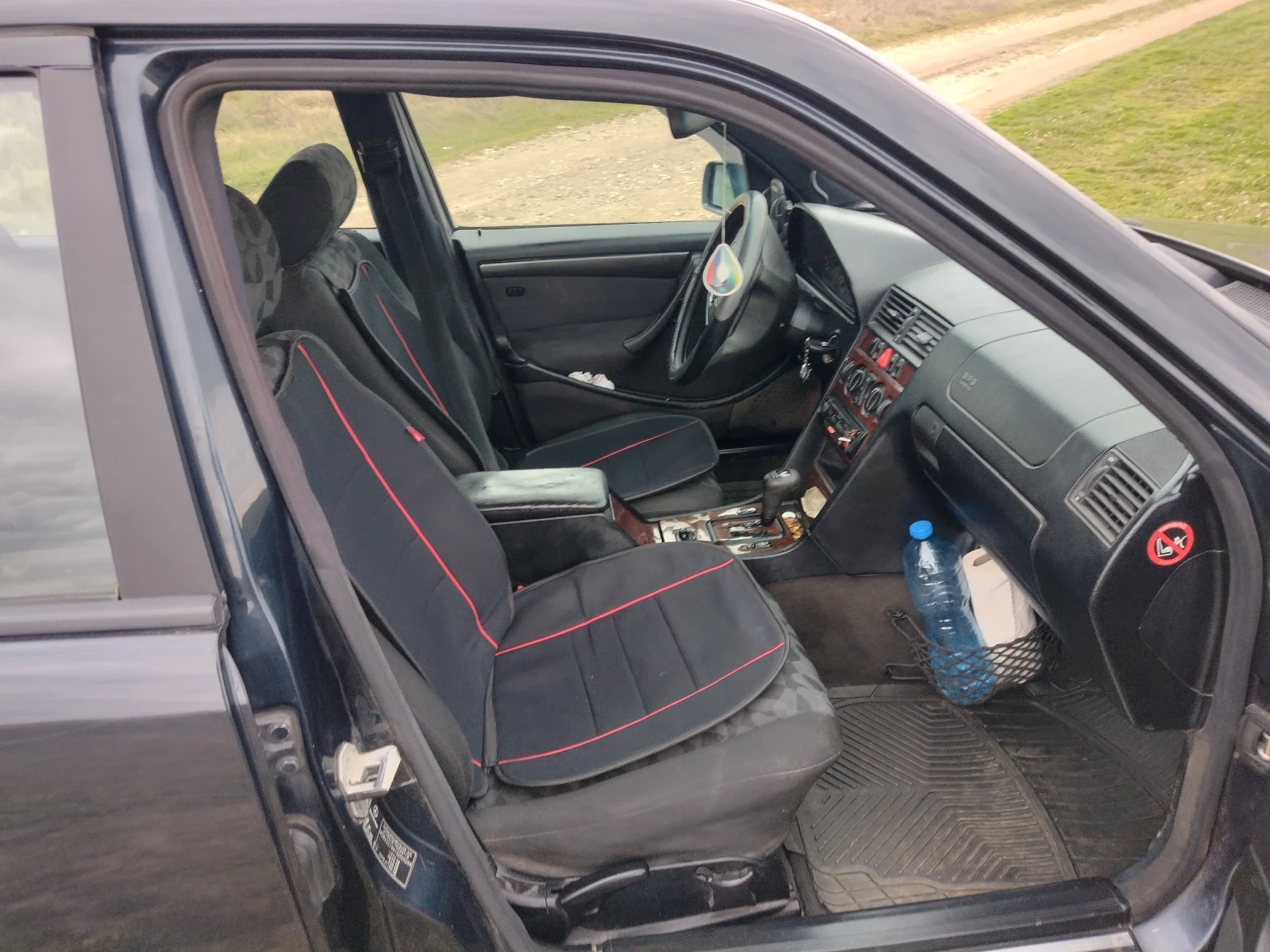Mercedes-Benz C 200, снимка 8 - Автомобили и джипове - 55243921