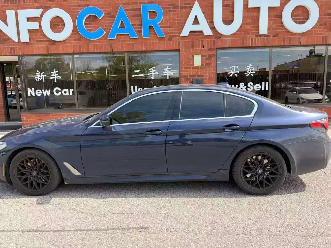 BMW 540 i xDrive/BOWERS & WILKINS/ШИБИДАХ/360 , снимка 3 - Автомобили и джипове - 55270385