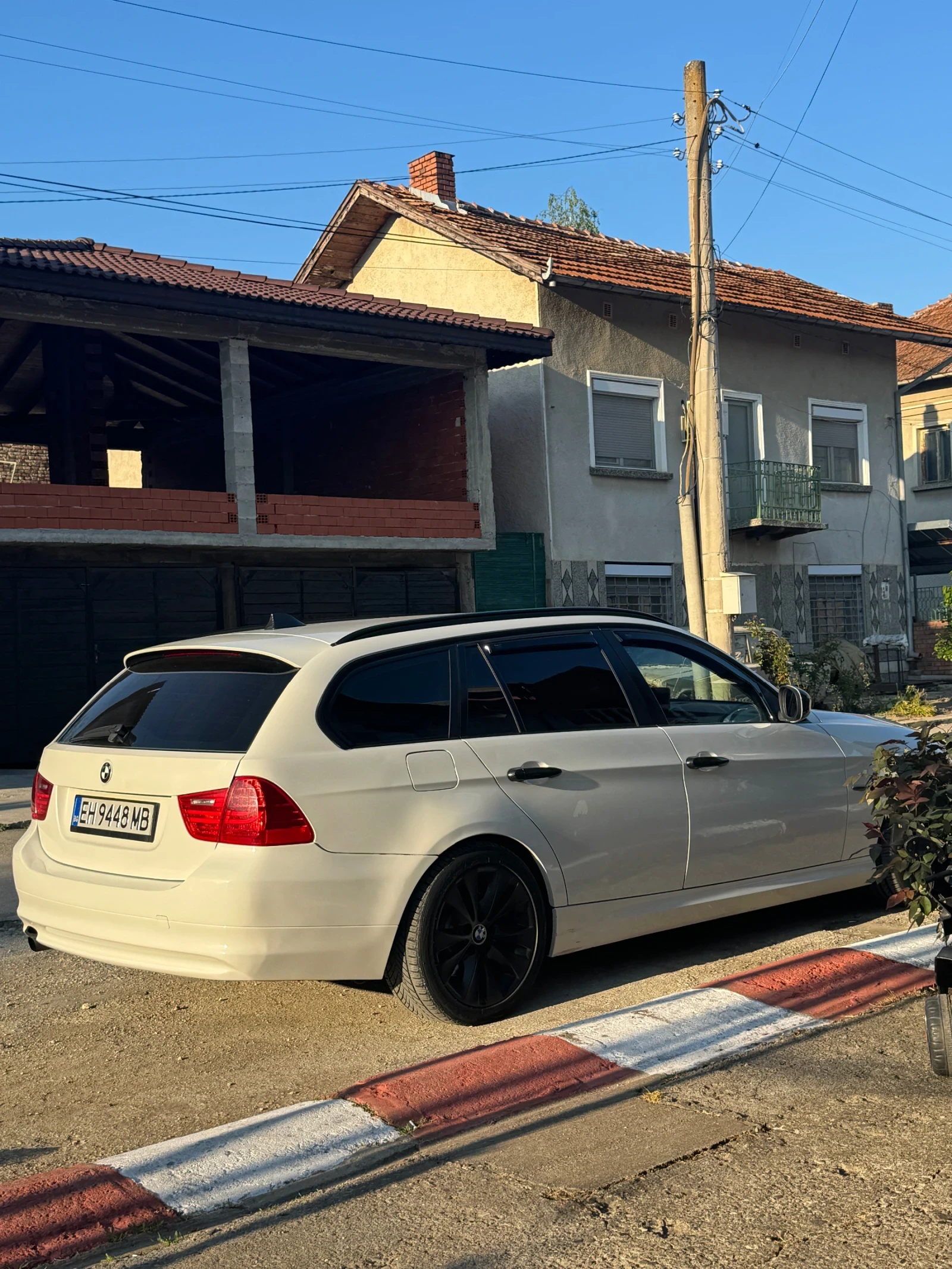BMW 318, снимка 9 - Автомобили и джипове - 55589921
