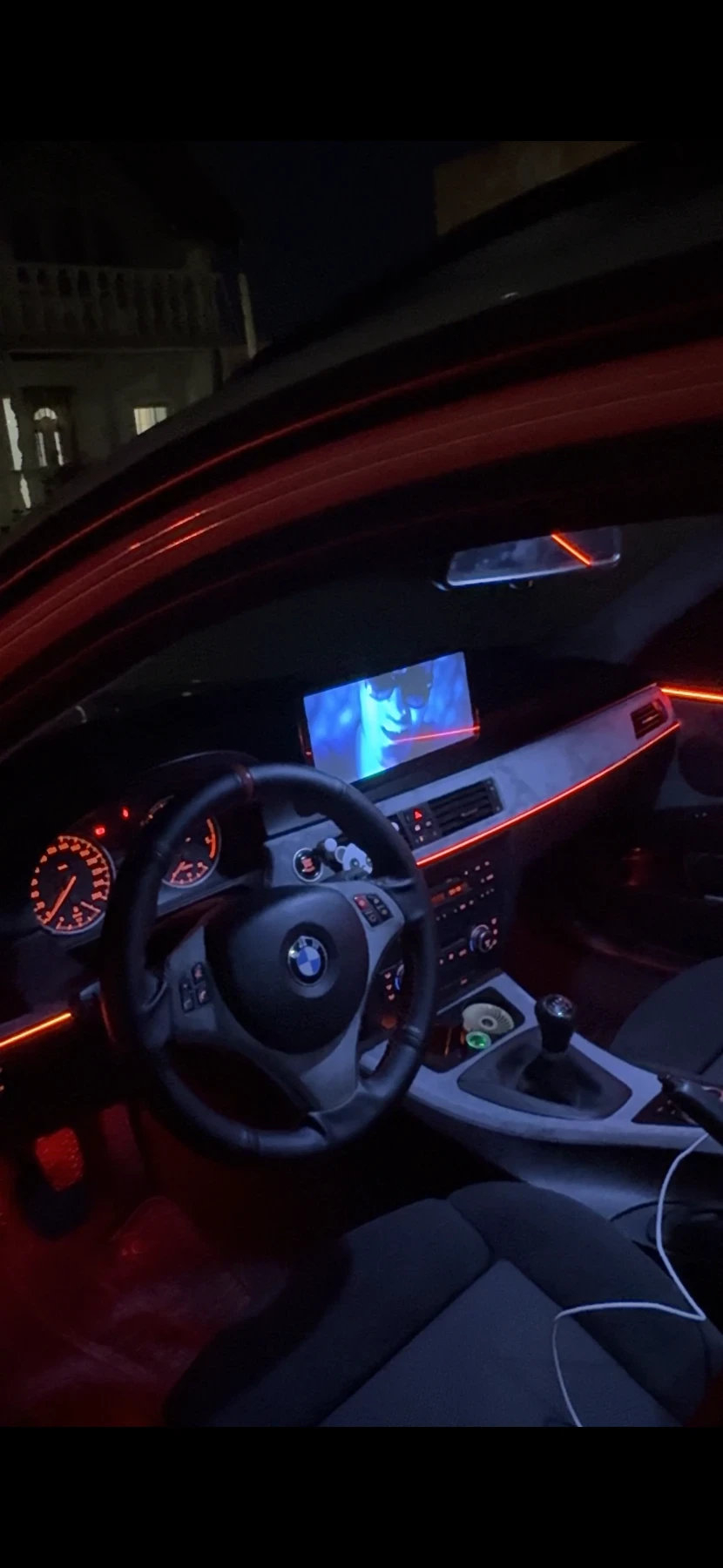 BMW 318, снимка 6 - Автомобили и джипове - 55589921
