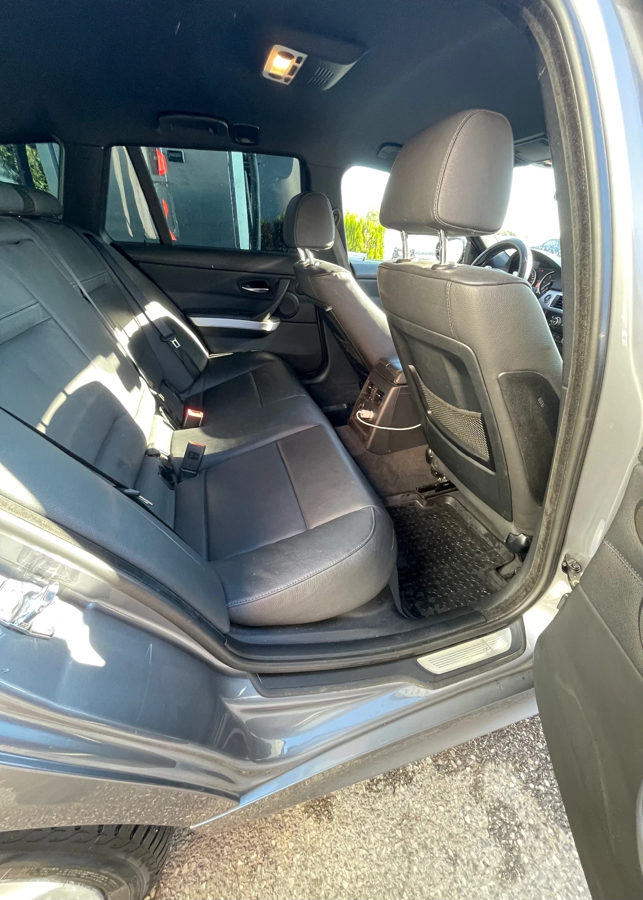 BMW 330 Xdrive, снимка 12 - Автомобили и джипове - 56334215