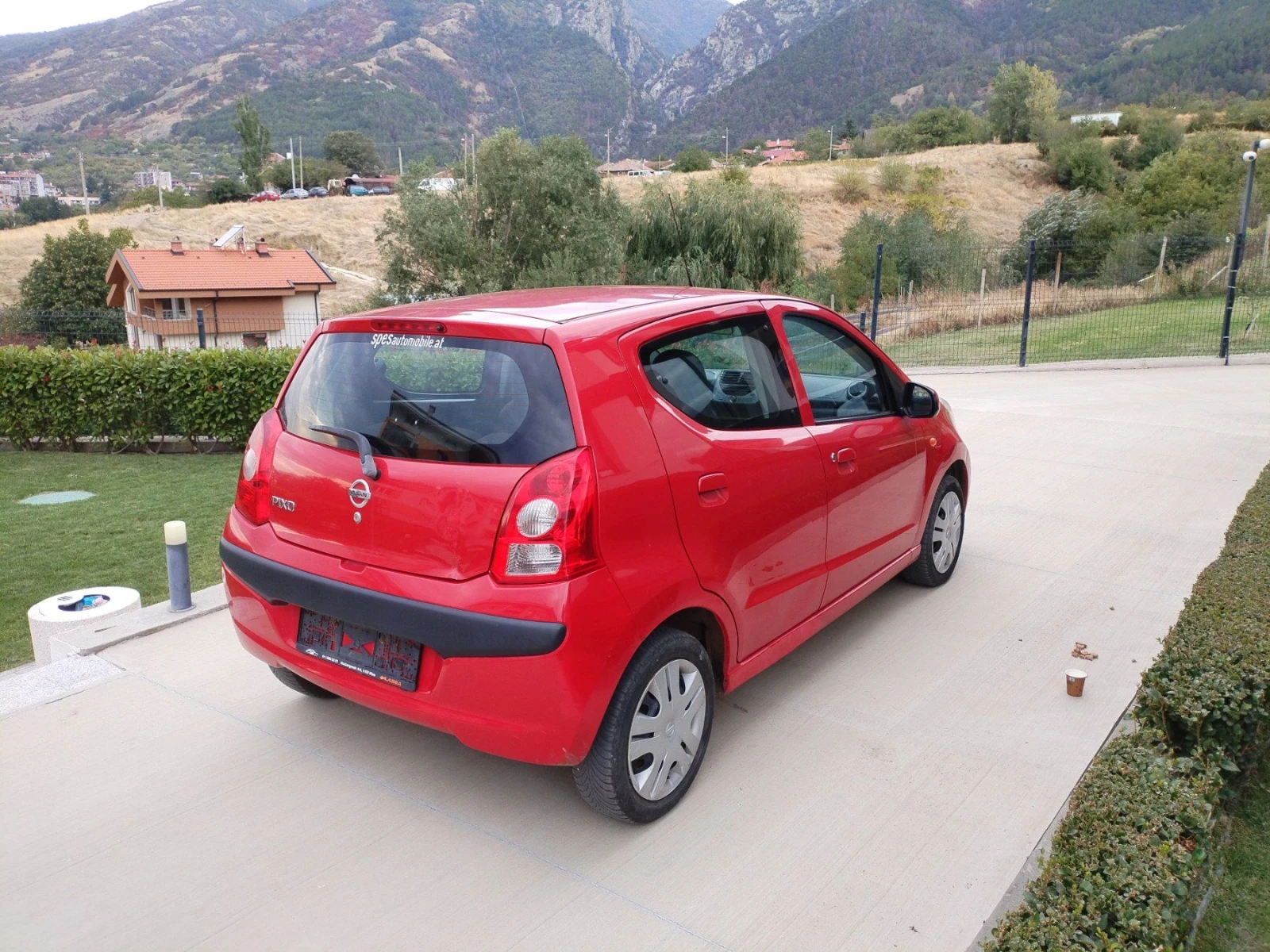 Nissan Pixo 1.0, снимка 3 - Автомобили и джипове - 56342988