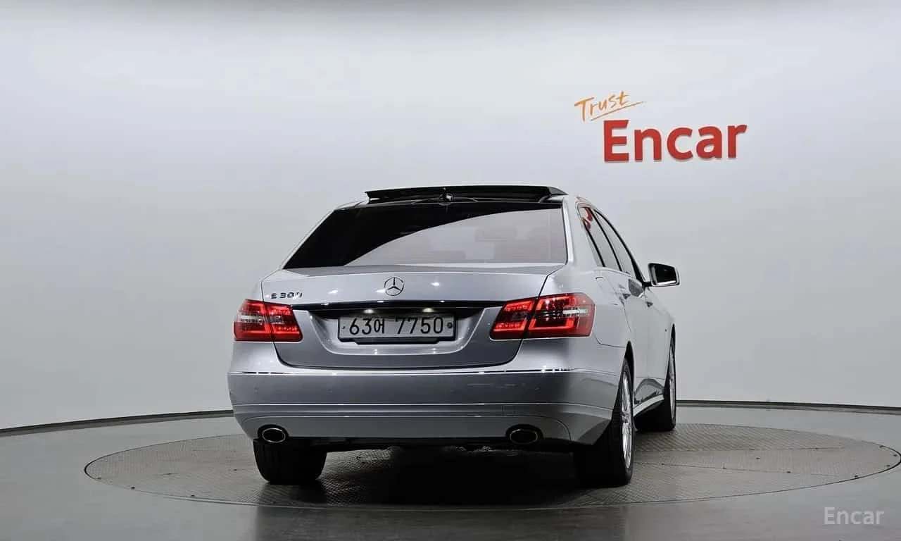 Mercedes-Benz E 300 * Elegance * ���������� ��� ������������ ������*  | Mobile.bg � ����������� 4