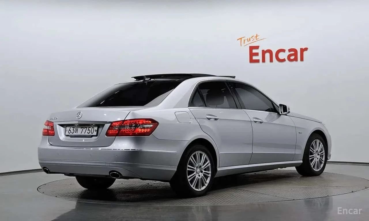 Mercedes-Benz E 300 * Elegance * ���������� ��� ������������ ������*  | Mobile.bg � ����������� 2