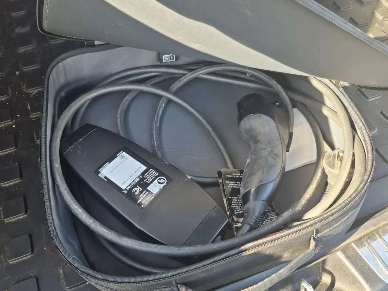 Mercedes-Benz EQS, снимка 15 - Автомобили и джипове - 56697240