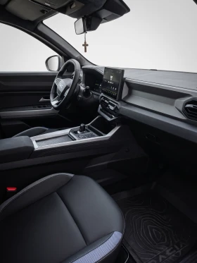 Dacia Bigster Journey Hybrid 155, снимка 4