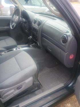 Jeep Cherokee 2.8, снимка 15