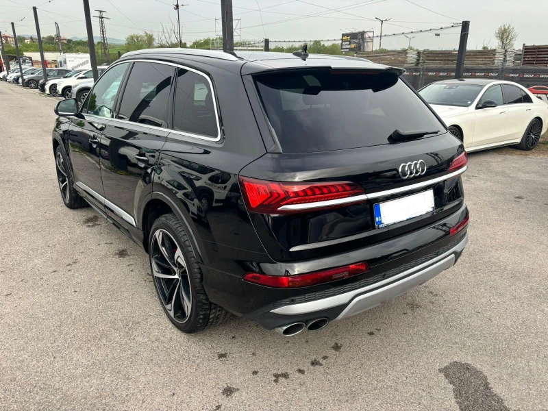 Audi SQ7 PANO* Distr* MATRIX* Head Up* Bose* 360* 435к.с, снимка 4 - Автомобили и джипове - 47055868