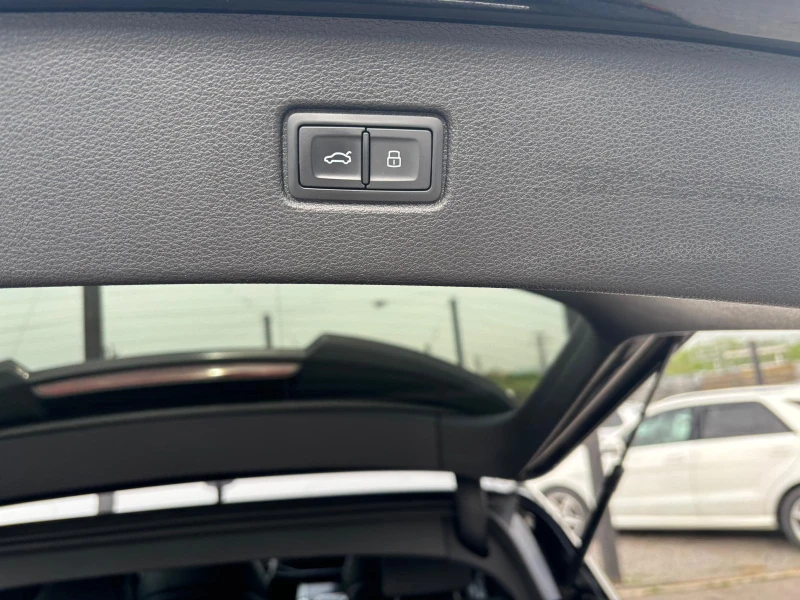 Audi SQ7 PANO* Distr* MATRIX* Head Up* Bose* 360* 435к.с, снимка 15 - Автомобили и джипове - 47055868