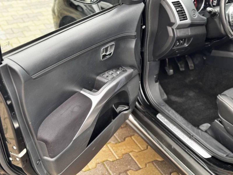 Mitsubishi Outlander II (facelift 2009) 2.2 DI-D (177 Hp) 4WD, снимка 8 - Автомобили и джипове - 52302958