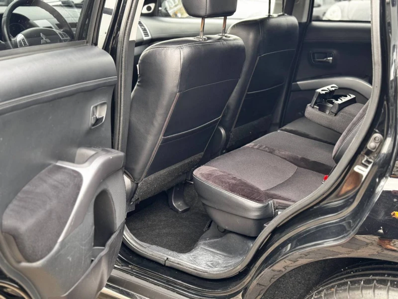 Mitsubishi Outlander II (facelift 2009) 2.2 DI-D (177 Hp) 4WD, снимка 9 - Автомобили и джипове - 52302958