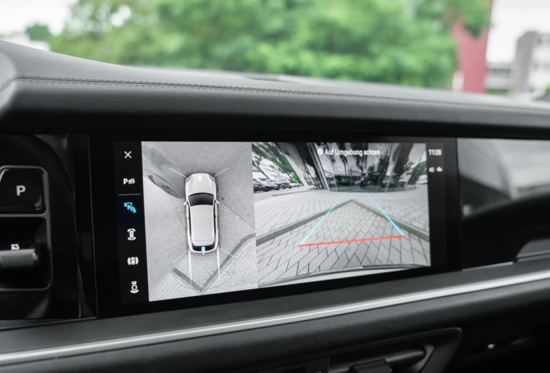 Porsche Cayenne * PANO* 360CAM* DISTR* MATRIX* BOSE* , снимка 9 - Автомобили и джипове - 50970154